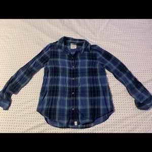 small american eagle plaid button up